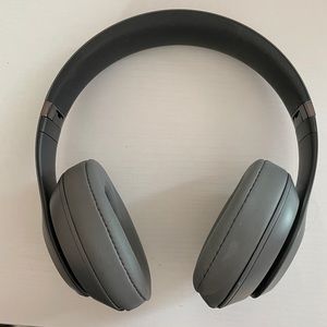 Gray wireless Beats headphones